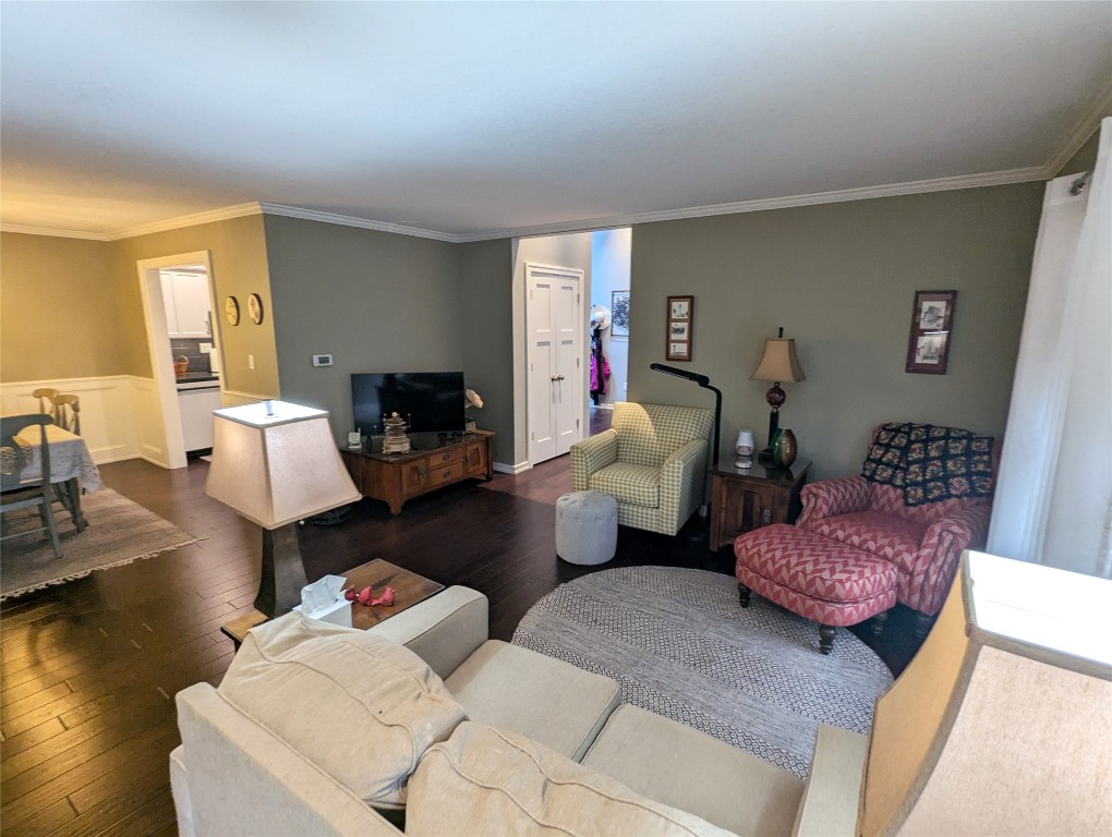 3637 Bellaire Drive, Erie, Pennsylvania image 5