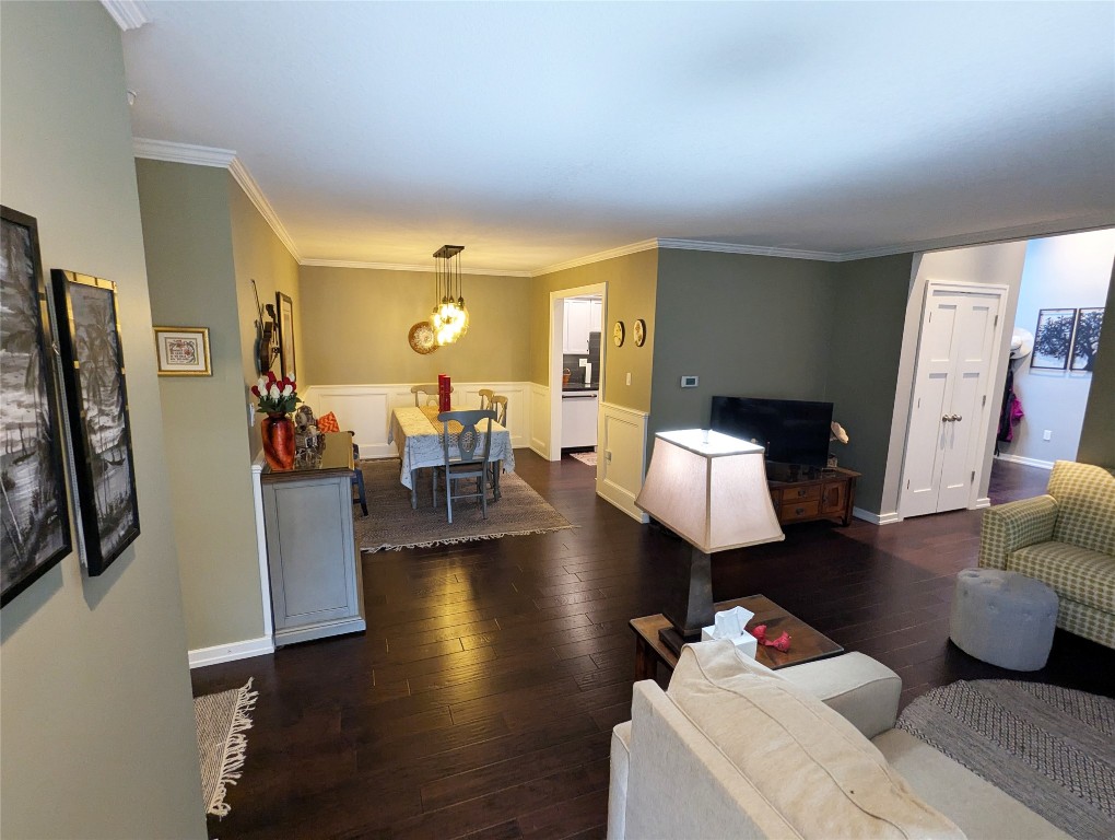 3637 Bellaire Drive, Erie, Pennsylvania image 4