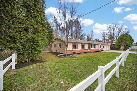 Homes For Sale - 7 Bridge Street<br/> Union City, PA 16438