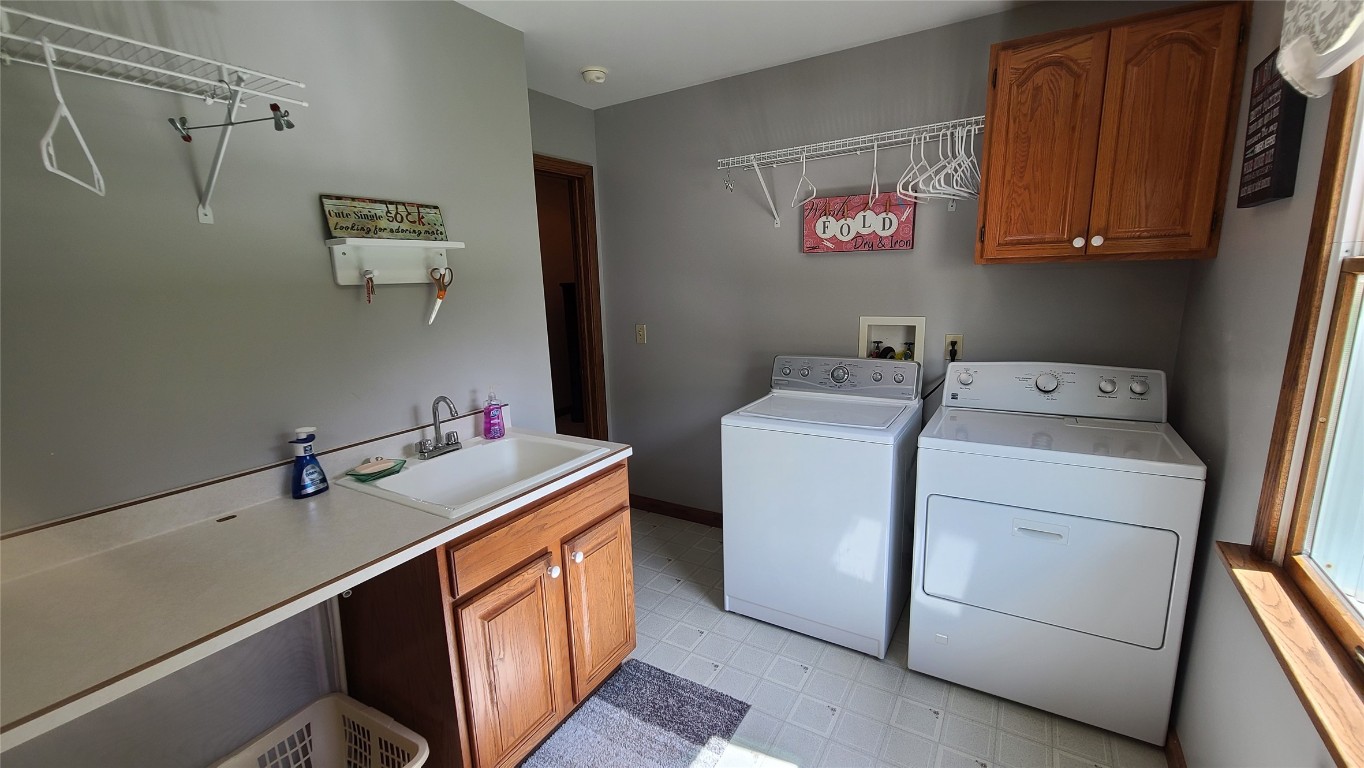 3008 Homestead Drive, Erie, Pennsylvania image 47