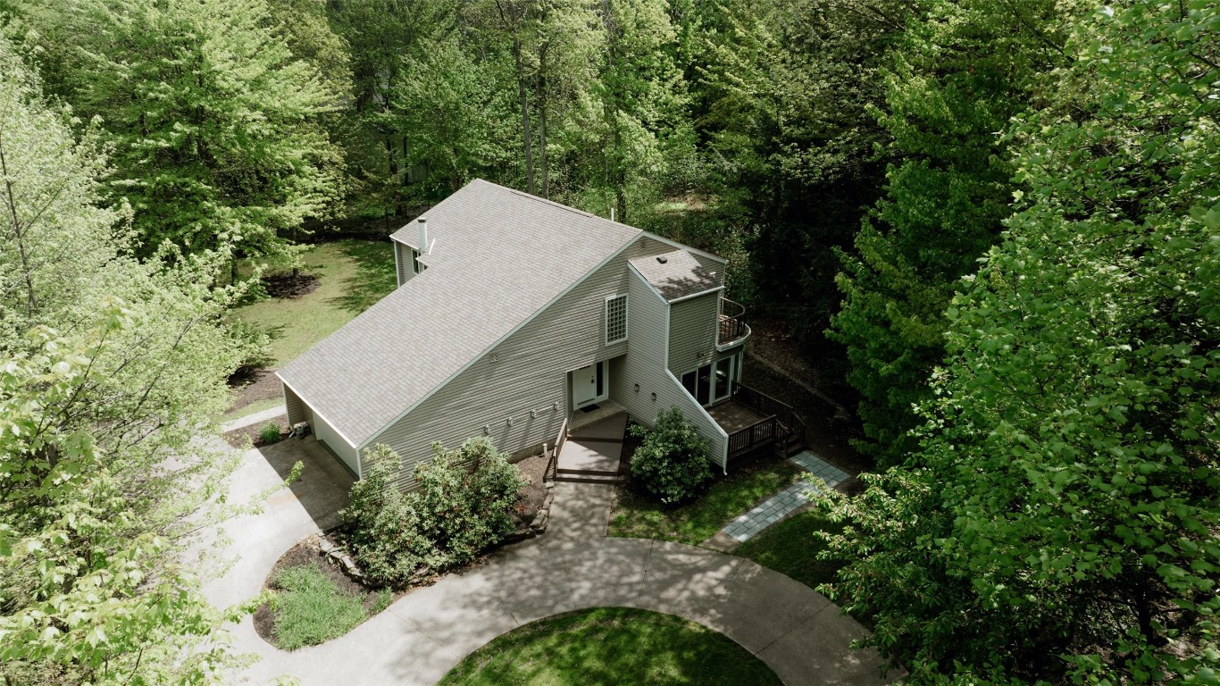 4329 Mckee Road, Erie, Pennsylvania image 4
