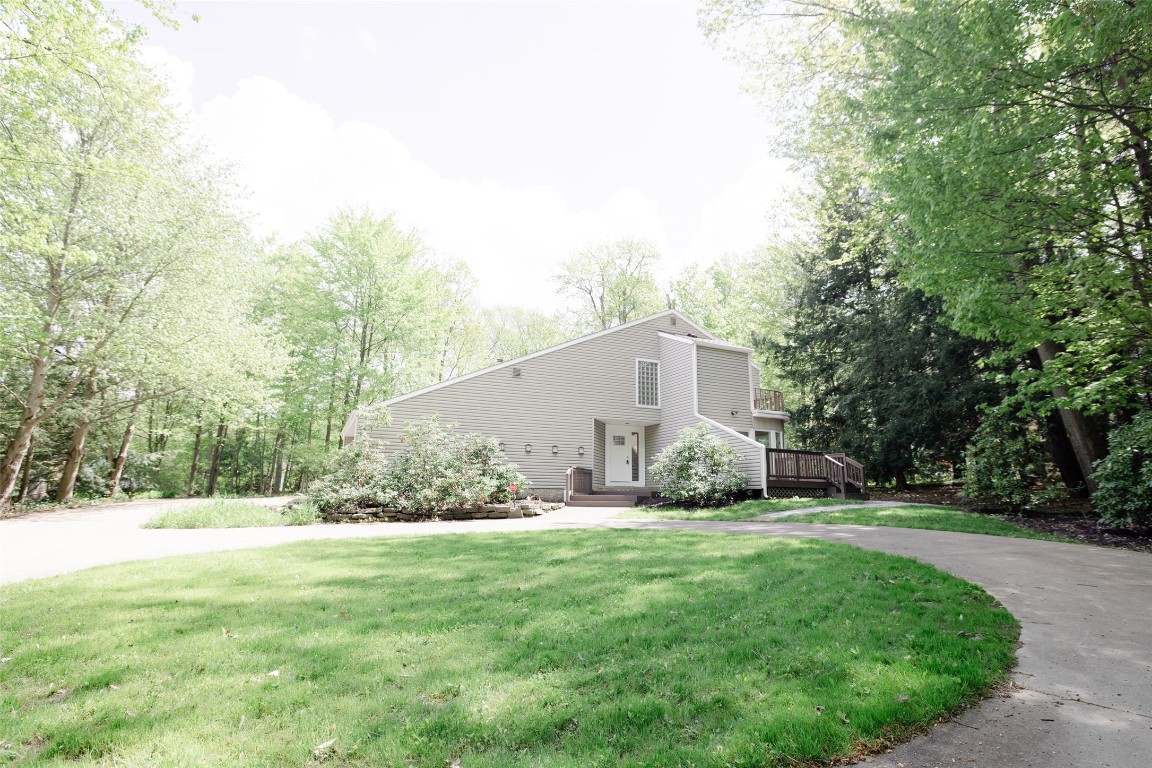 4329 Mckee Road, Erie, Pennsylvania image 2