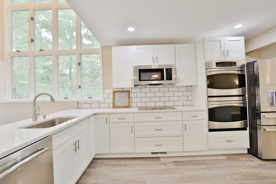 4329 Mckee Road, Erie, Pennsylvania image 11