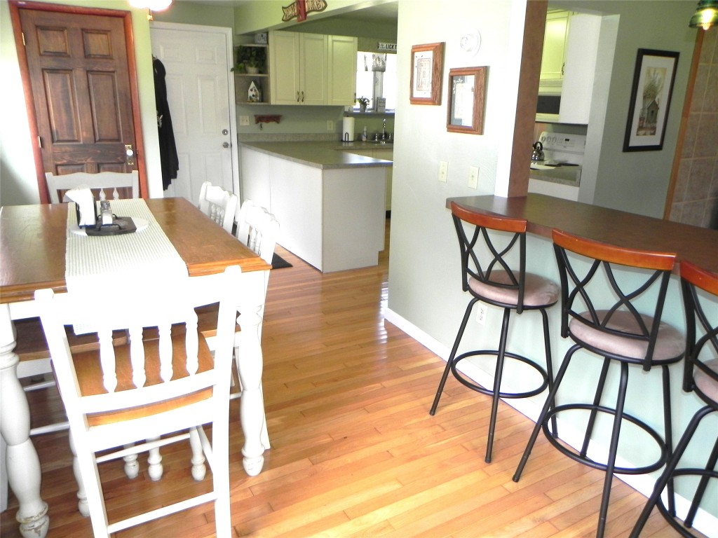 8948 Straw Drive, Espyville, Pennsylvania image 10