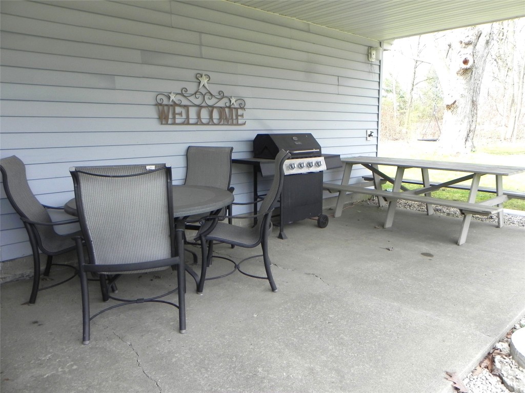 8948 Straw Drive, Espyville, Pennsylvania image 3