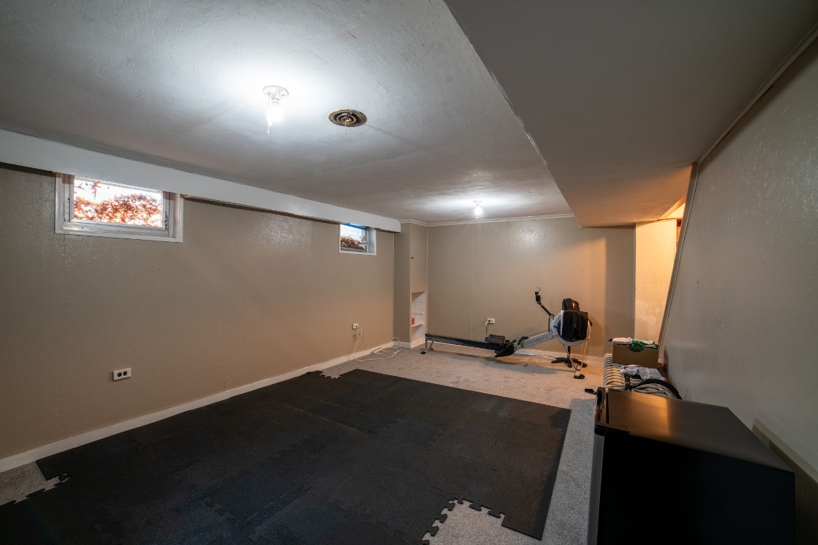 937 Montpelier Avenue, Erie, Pennsylvania image 33