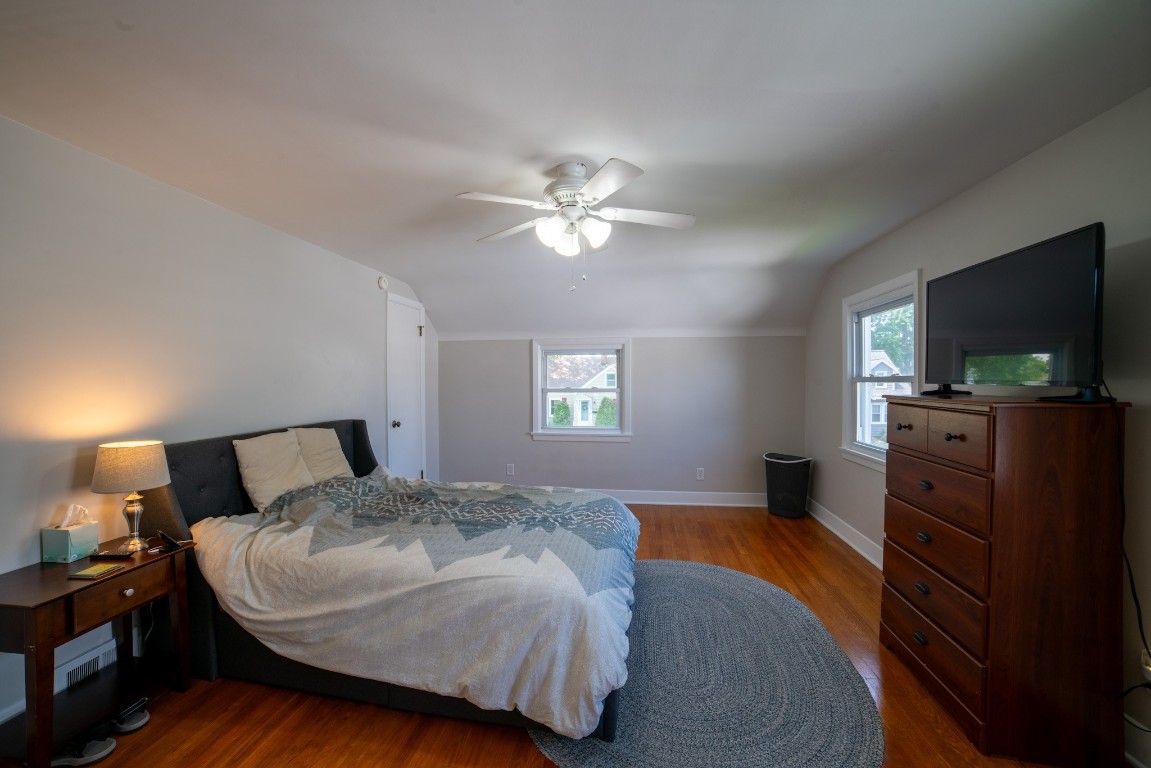 937 Montpelier Avenue, Erie, Pennsylvania image 30