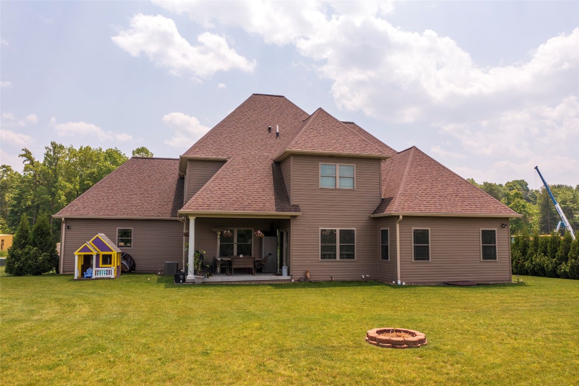 4758 Thoroughbred Loop, Erie, Pennsylvania image 31