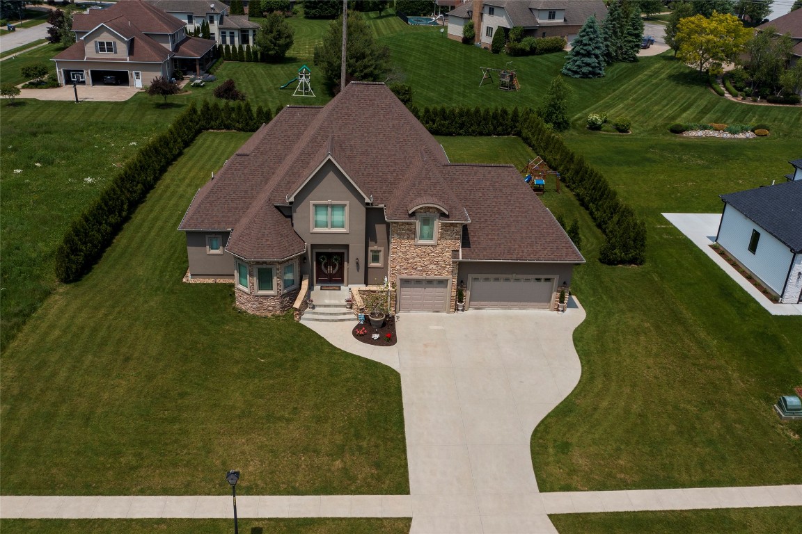 4758 Thoroughbred Loop, Erie, Pennsylvania image 3