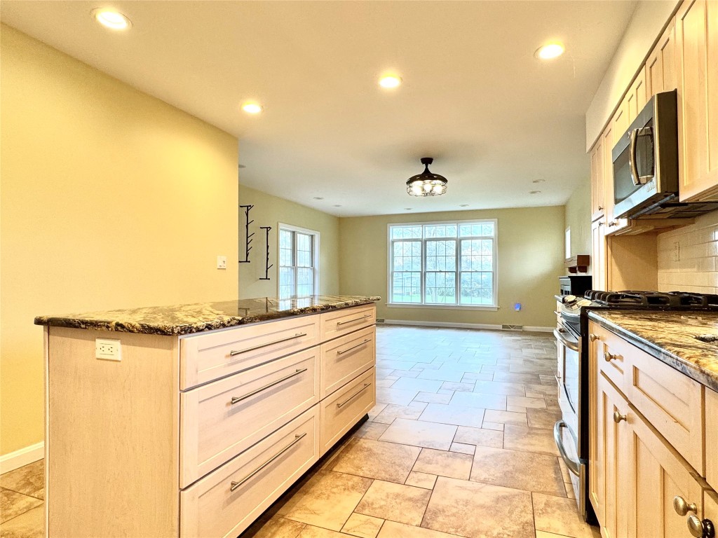 5115 Exeter Road, Erie, Pennsylvania image 14