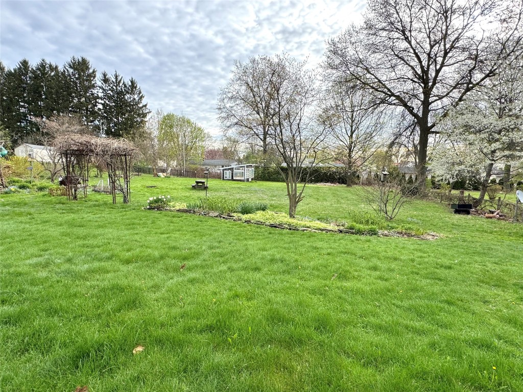 5115 Exeter Road, Erie, Pennsylvania image 37