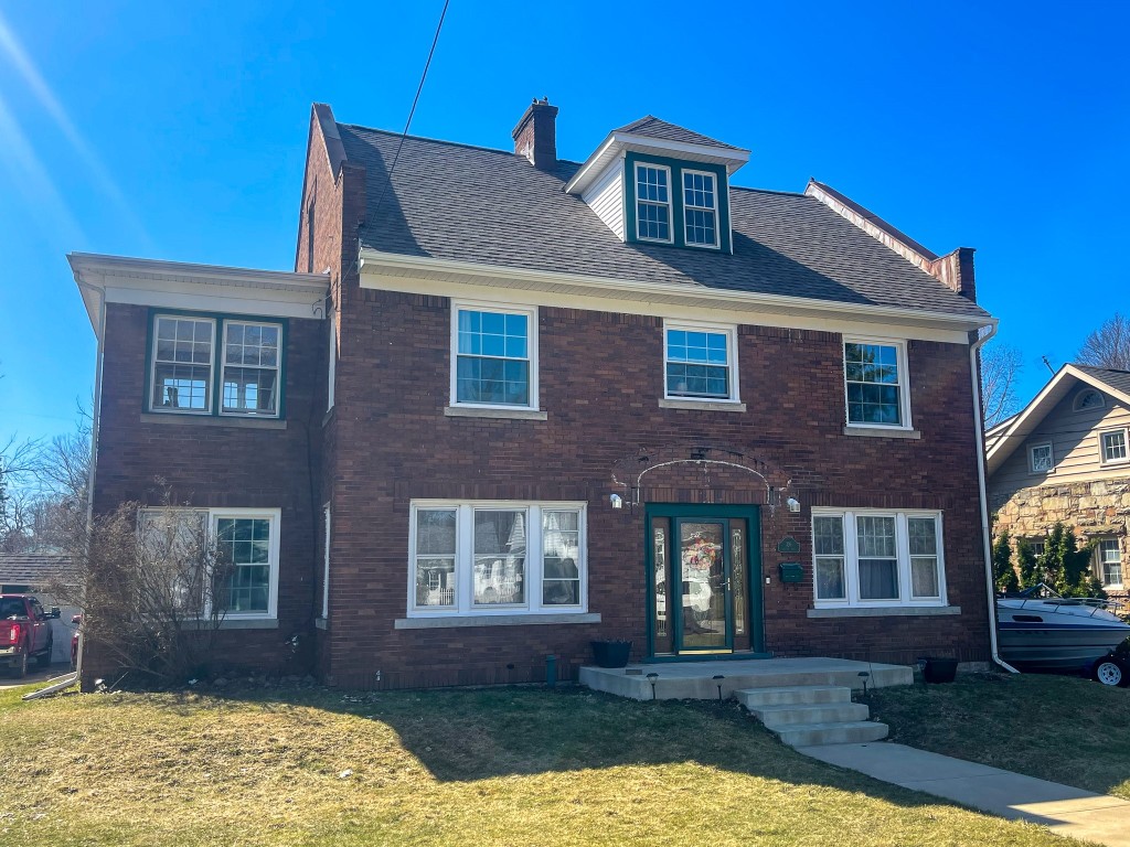 326 Clifton Drive, Erie, Pennsylvania image 2