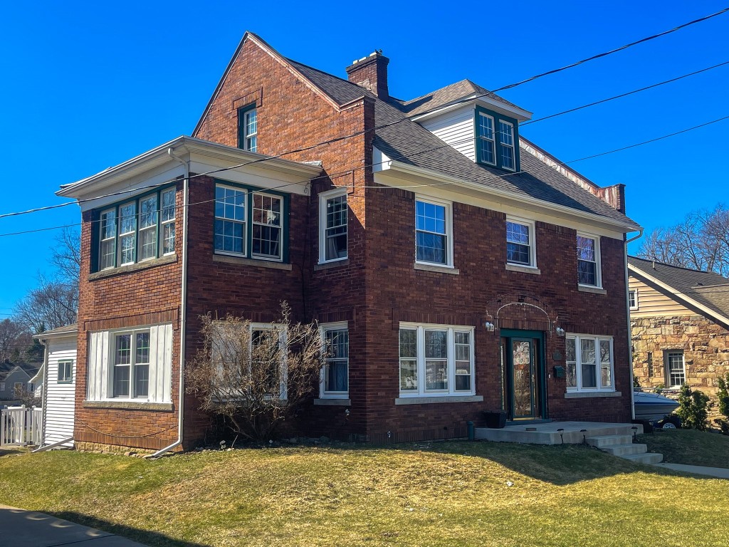 326 Clifton Drive, Erie, Pennsylvania image 4