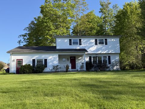 Homes For Sale - 5203 W 50th Street<br/> Erie County, Fairview, PA 16415