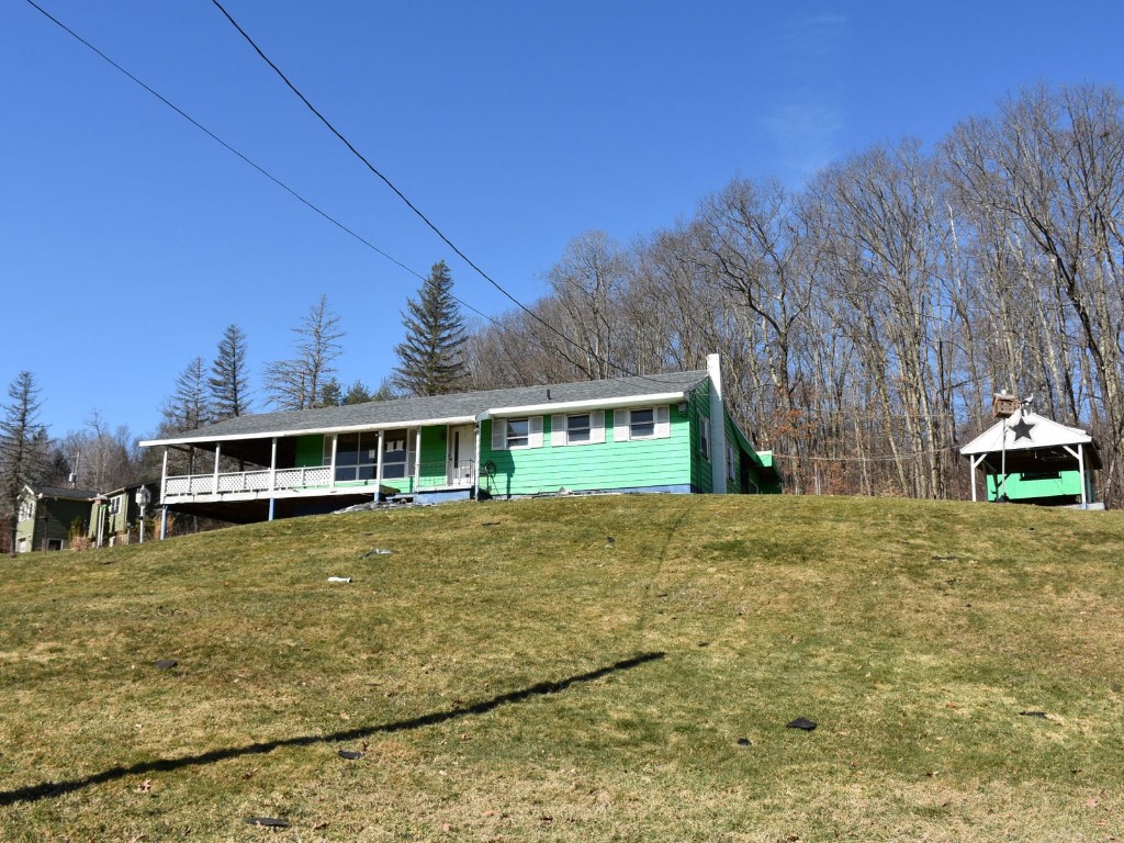 42416 State Hwy 27, Titusville, Pennsylvania image 1