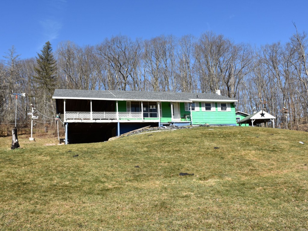 42416 State Hwy 27, Titusville, Pennsylvania image 2