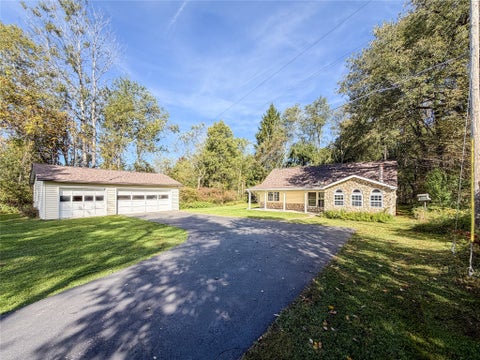 Homes For Sale - 25344 State Highway 27 Highway<br/> Crawford County, Meadville, PA 16335