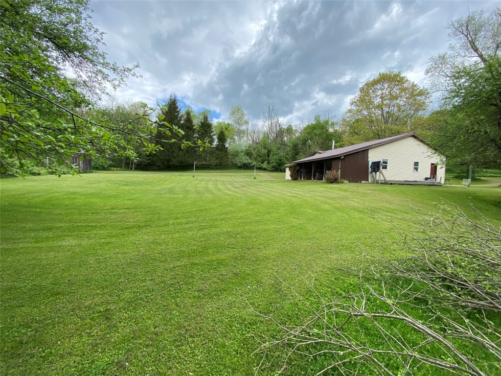 13134 Clute Road, Waterford, Pennsylvania image 2