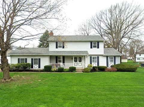 Homes For Sale - 190 Harbor Road<br/> Erie, PA 16511