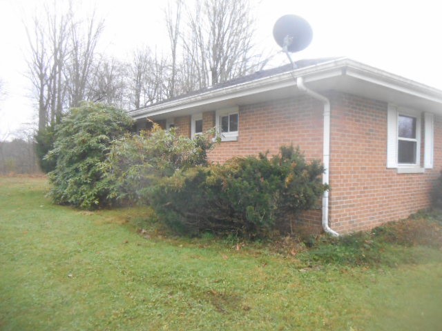 104 Plateau Drive, Conneautville, Pennsylvania image 3