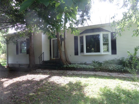 Homes For Sale - 8920 Lake Pleasant Road<br/> Erie, PA 16509
