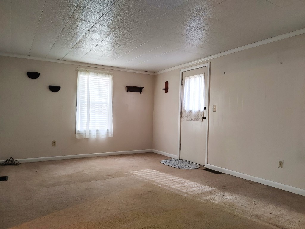 19437 Green Mountain Street, Meadville, Pennsylvania image 13