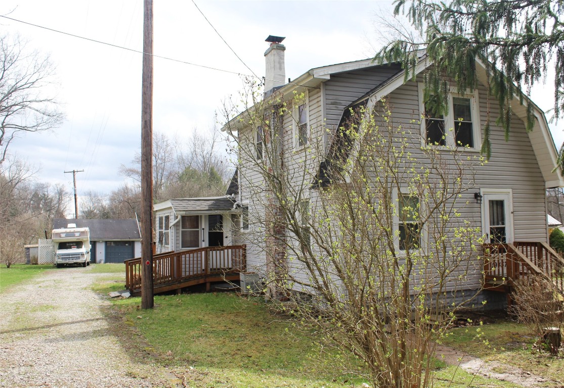 19437 Green Mountain Street, Meadville, Pennsylvania image 1