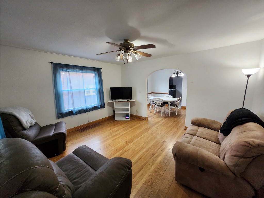 3829 Parade Boulevard, Erie, Pennsylvania image 2