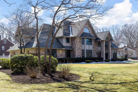 Homes For Sale - 1505 S Shore Drive<br/> Erie, PA 16505