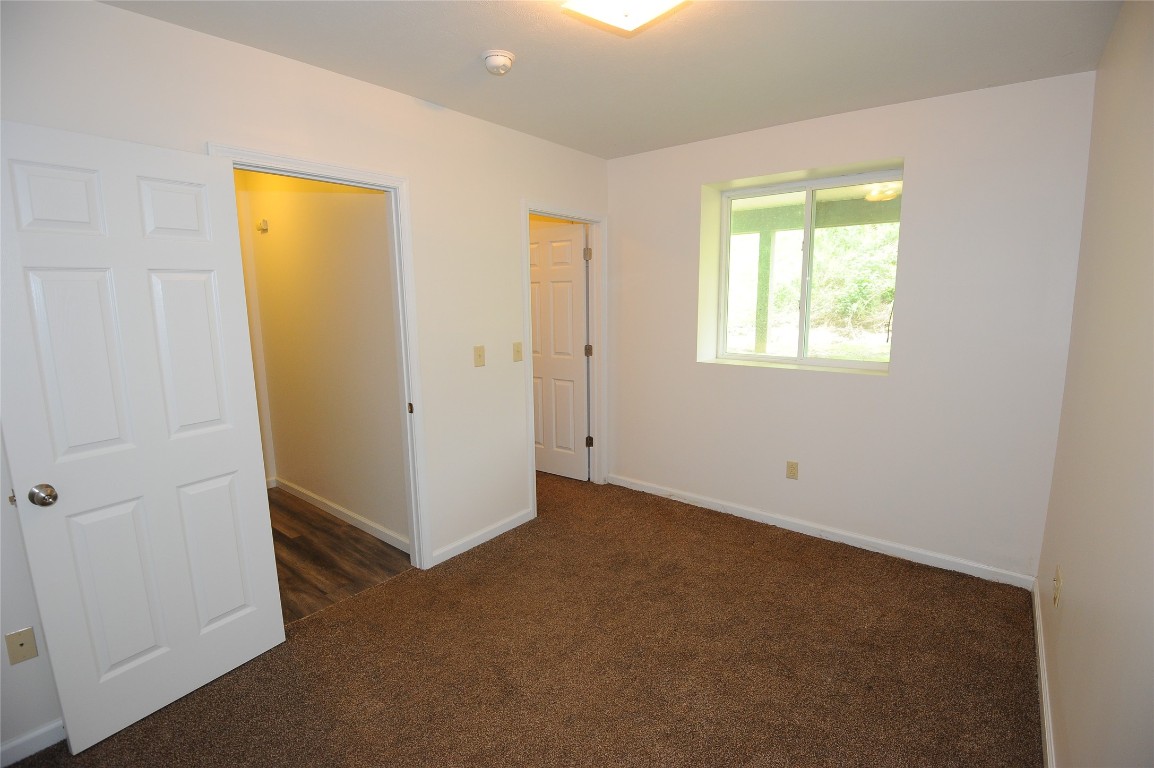 4140 Wood Hills Drive #C44, Erie, Pennsylvania image 25