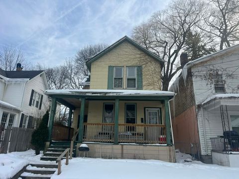 Multifamily For Sale - 329 W 20th Street<br/> Erie, PA 16502