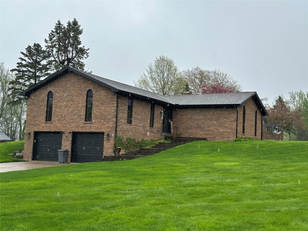 6170 Mistletoe Avenue, Fairview, Pennsylvania image 3