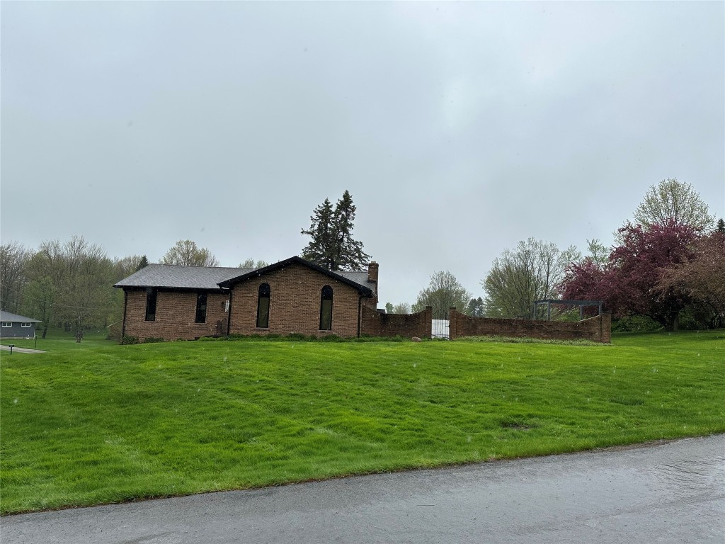 6170 Mistletoe Avenue, Fairview, Pennsylvania image 6