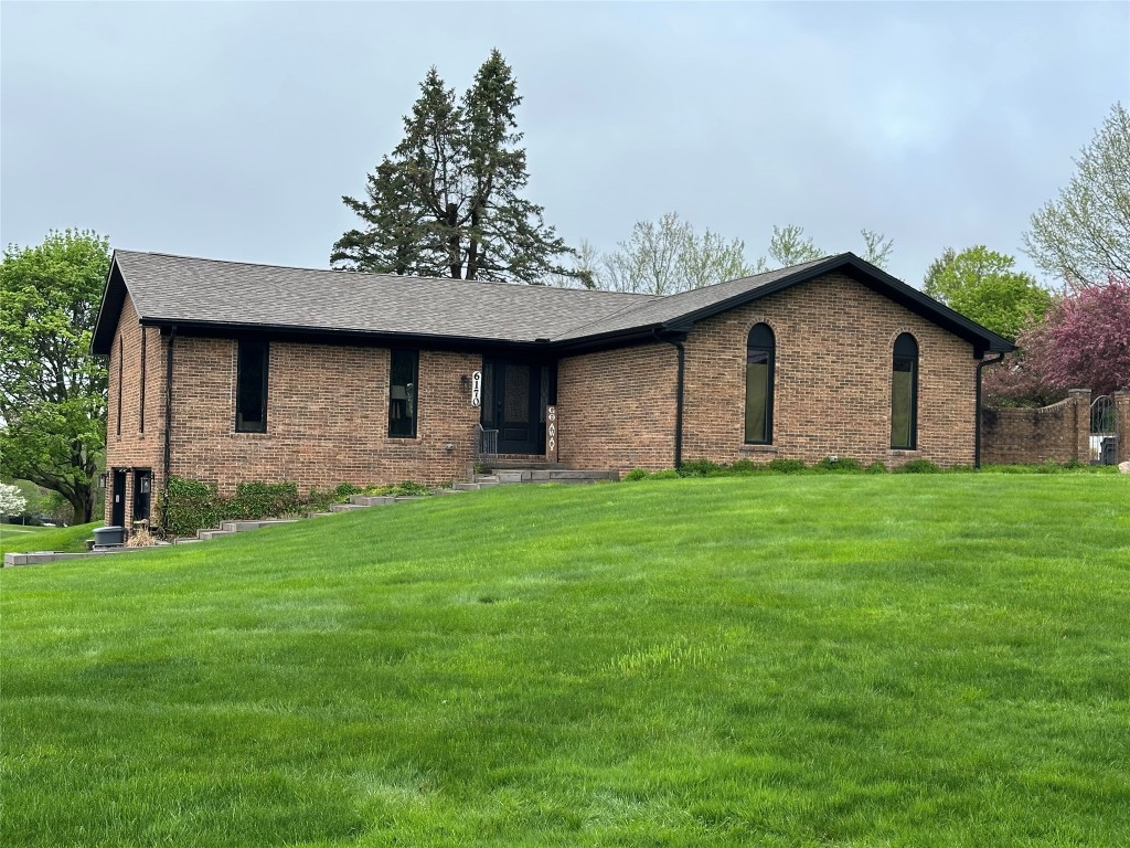 6170 Mistletoe Avenue, Fairview, Pennsylvania image 1
