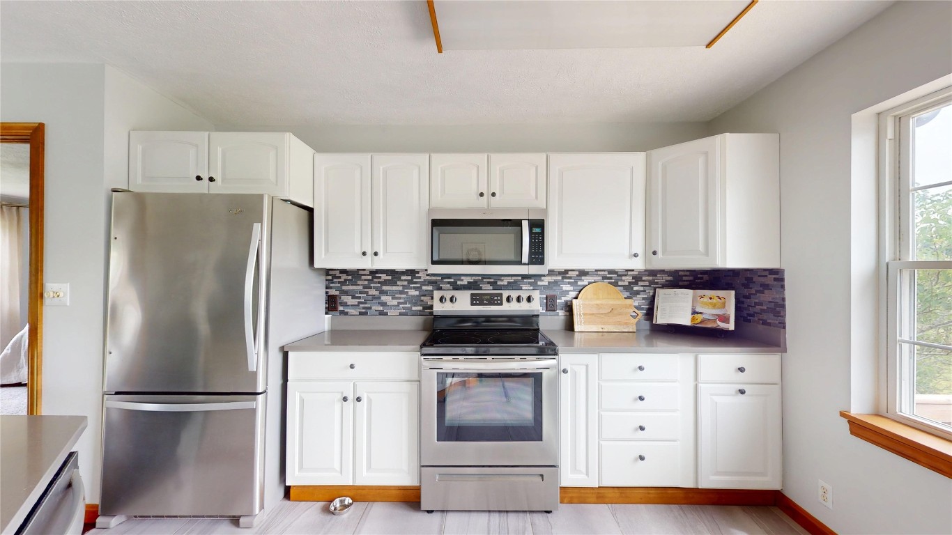 525 Benson Road, Waterford, Pennsylvania image 13