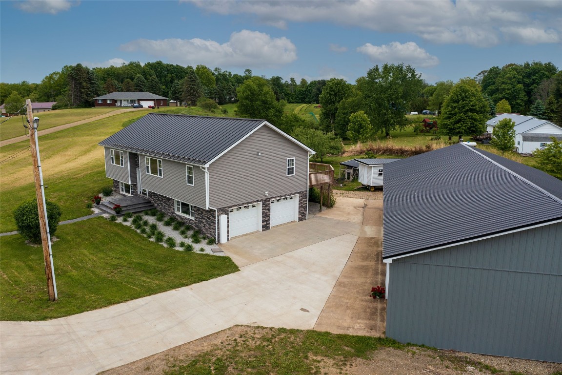 525 Benson Road, Waterford, Pennsylvania image 3