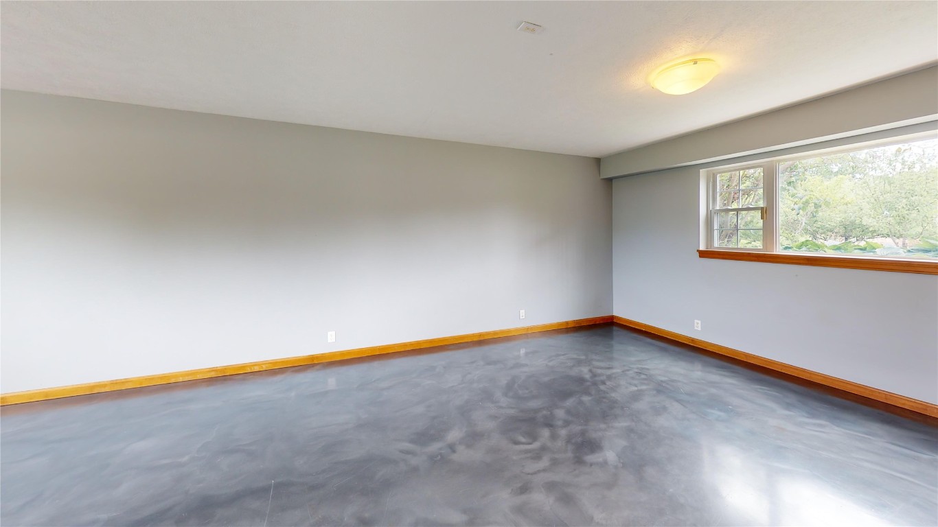 525 Benson Road, Waterford, Pennsylvania image 32