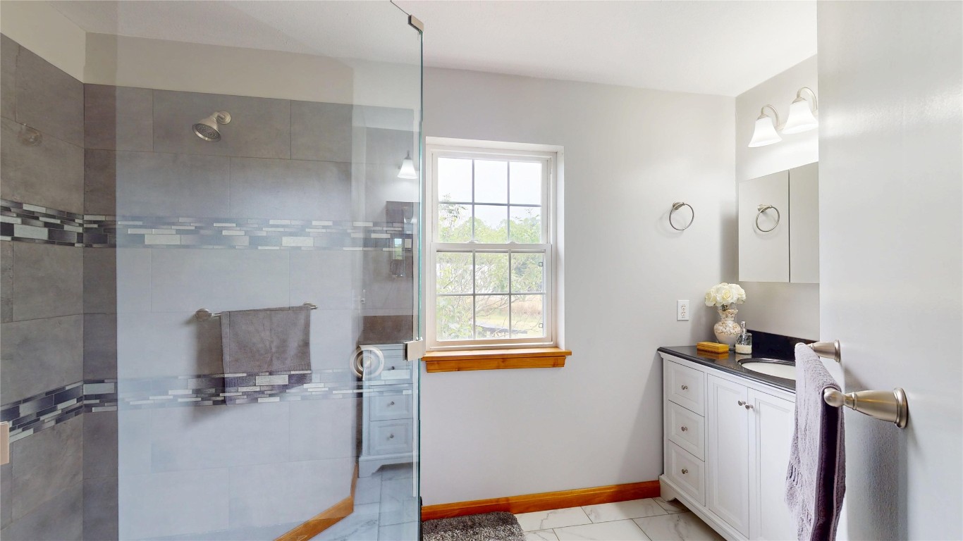 525 Benson Road, Waterford, Pennsylvania image 24