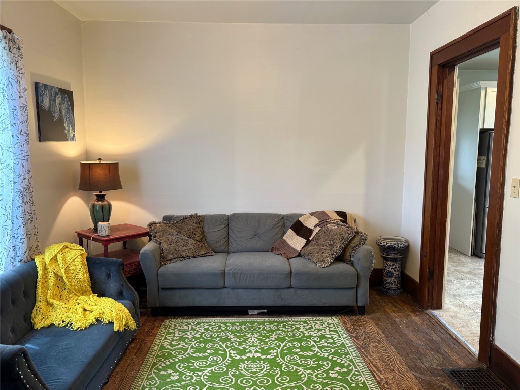 3024 Raspberry Street, Erie, Pennsylvania image 9