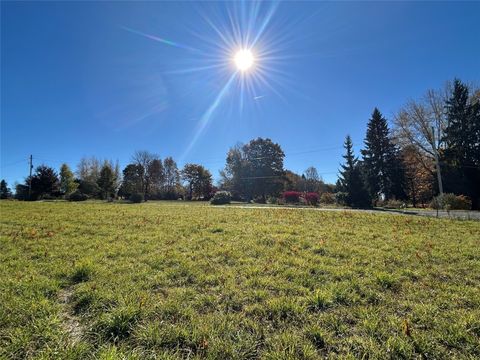 Vacant Land For Sale - 201 Hood Road<br/> Waterford, PA 16441
