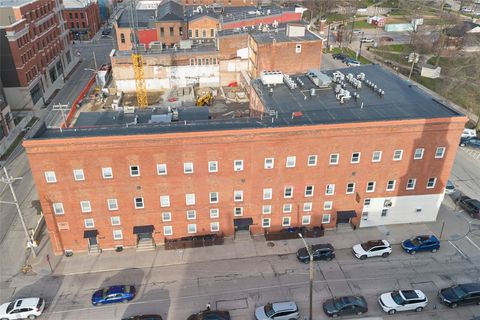 Multifamily For Sale - 38 N Park Row<br/> Erie, PA 16501