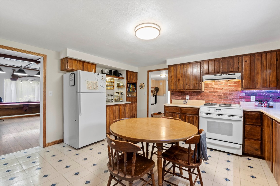 726 East Street, Corry, Pennsylvania image 18