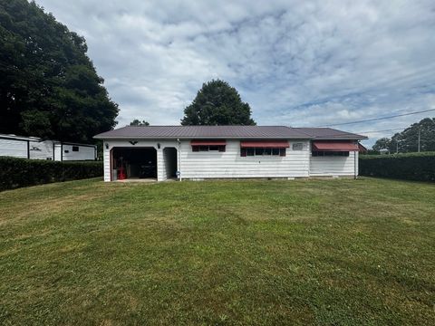 Homes For Sale - 11078 Taft Avenue<br/> Linesville, PA 16424