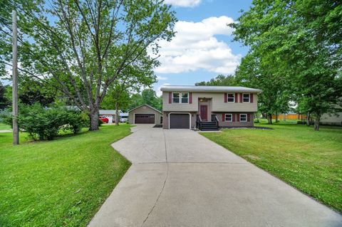 Homes For Sale - 226 Shelhamer Drive<br/> Edinboro, PA 16412