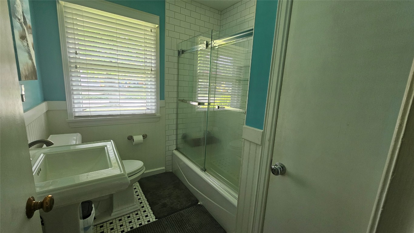 304 Mohawk Drive, Erie, Pennsylvania image 13