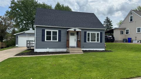 Homes For Sale - 4211 Carney Avenue<br/> Erie, PA 16510