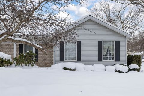 Condo For Sale - 3655 Bellaire Drive<br/> Erie, PA 16506