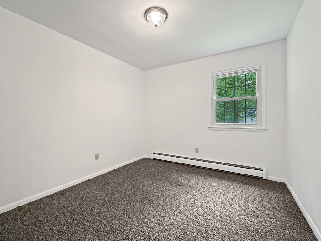 6140 Red Pine Lane, Erie, Pennsylvania image 16