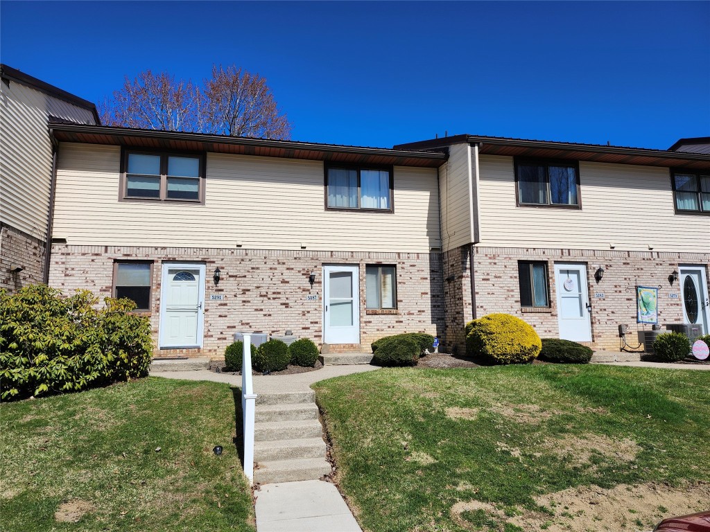 5287 Countryside Drive, Erie, Pennsylvania image 1