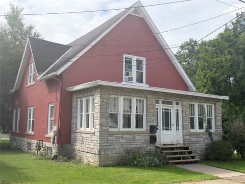 Multifamily For Sale - 560-560 1/2 North Street<br/> Crawford County, Meadville, PA 16335